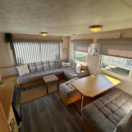 Baileys Caravan Sealands - Dog Friendly Ingoldmells Exterior photo